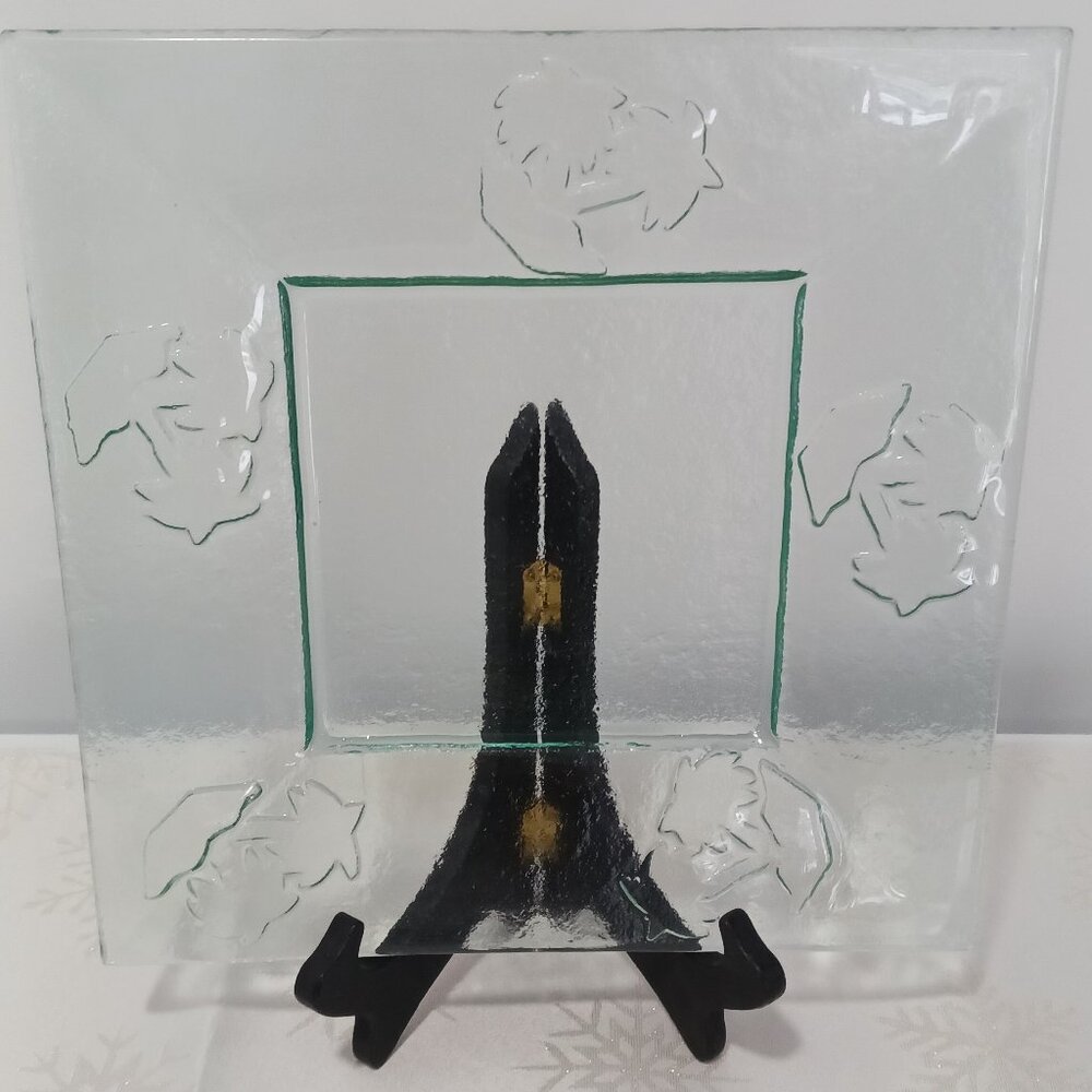 Glass Plate with Palm Tree Design